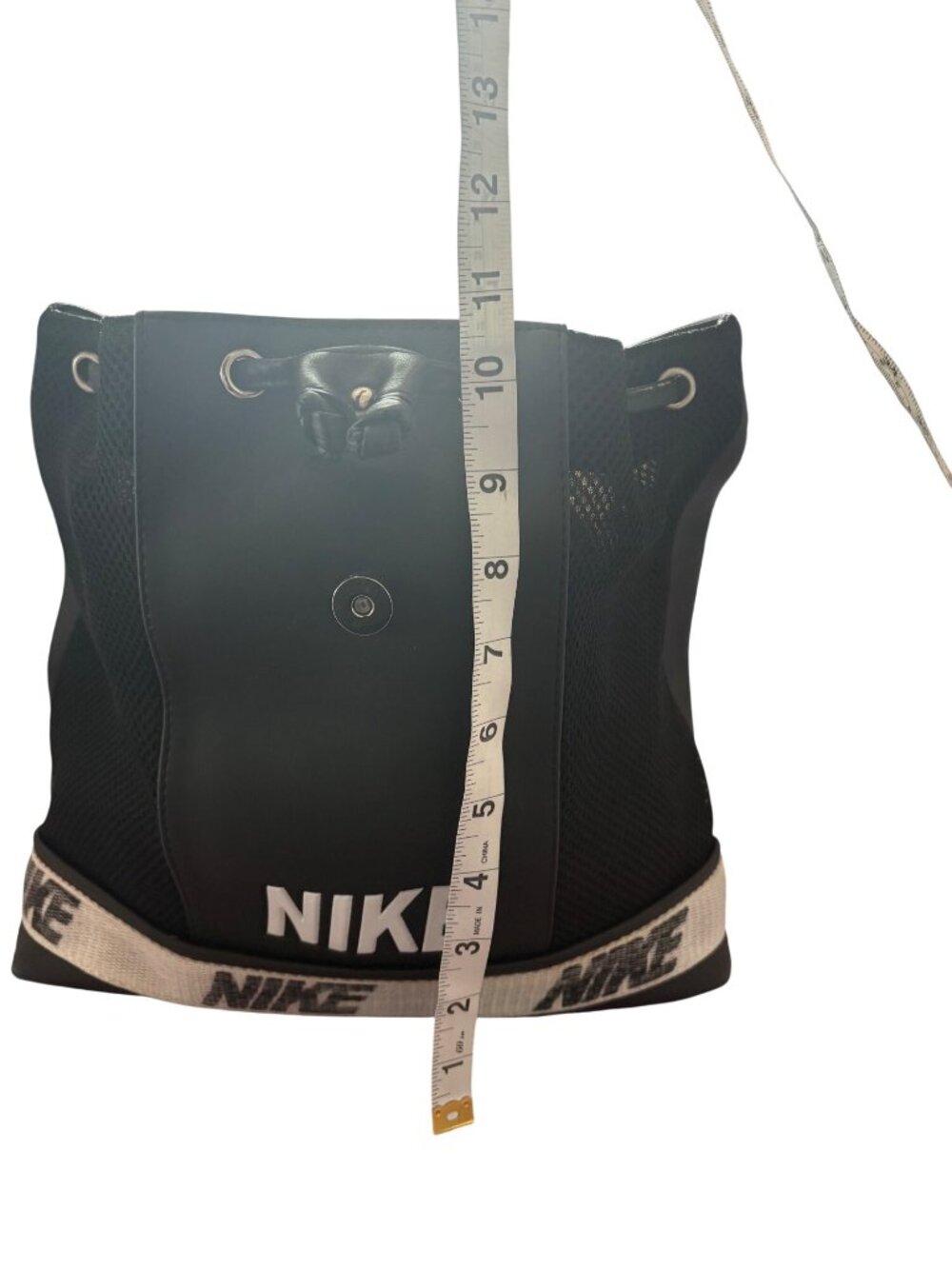 Nike Black Small Backpack W/ Drawstring Closure & Adjustable Logo Straps - Picture 13 of 15